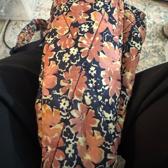 Marc Jacobs Backpack - Quilted Floral Nylon - Pink and Blue Excellent Condition - Picture 15 of 15